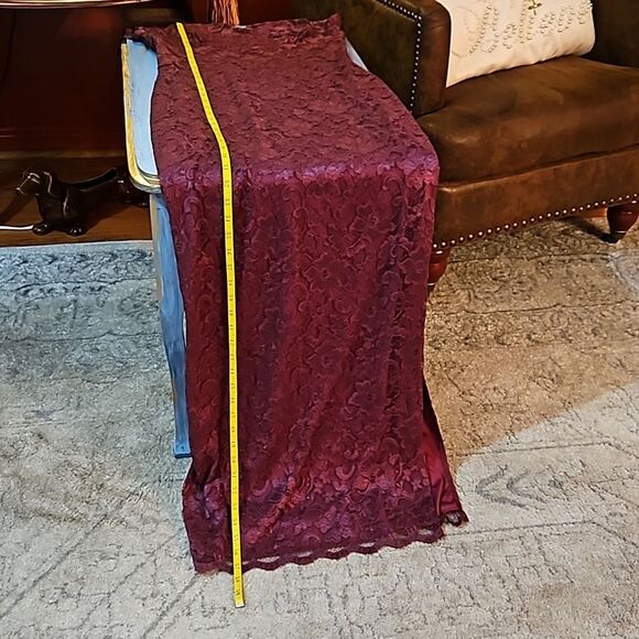 NWT Marina Burgundy lace maxi dress size 8 - Picture 12 of 15